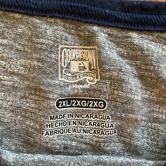 Chicago White Sox mixed shirt lot, perfect for summer games, Nike and Majestic - Picture 5 of 13